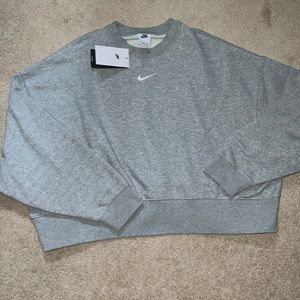 Nike cropped sweatshirt